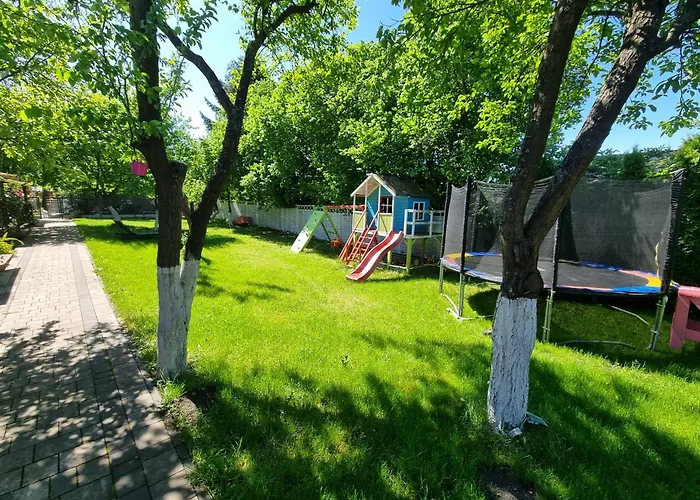 I Dom W Sadzie Z Podgrzewanym Basenem - Prywatne Jacuzzi Przy Domu *