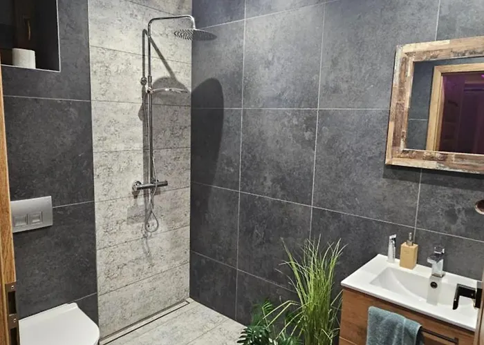 Tatil Evi I Dom W Sadzie Z Podgrzewanym Basenem - Prywatne Jacuzzi Przy Domu